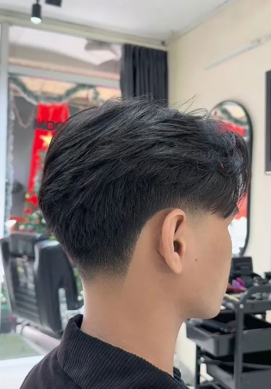 10 Gaya Rambut Pria Rapi Formal Bikin Penampilan Karismatik! - 3Second